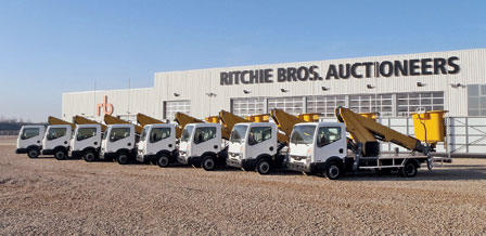 New and Used Bucket & Digger Derrick Trucks for Sale
