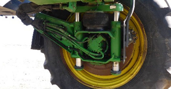 Sprayer sold at a Ritchie Bros. farm equipment auction Sprayer sold at a Ritchie Bros. farm equipment auction
