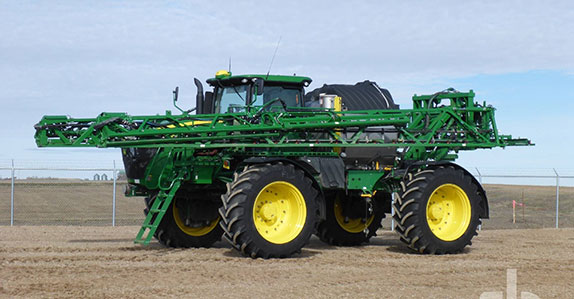 2017 John Deere R4045 120ft high clearance sprayer sold at Ritchie Bros. 2017 John Deere R4045 120ft high clearance sprayer sold at Ritchie Bros.