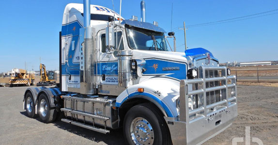 2016 Kenworth T409SAR 6x4 prime mover sold by Ritchie Bros. 2016 Kenworth T409SAR 6x4 prime mover sold by Ritchie Bros.