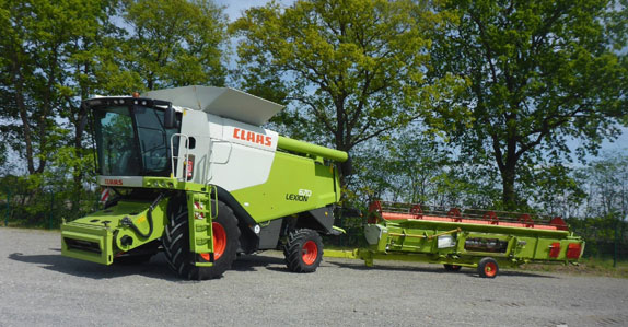 2014 CLAAS LEXION 670 Combine sold at Ritchie Bros. Auctioneers 2014 CLAAS LEXION 670 Combine sold at Ritchie Bros. Auctioneers