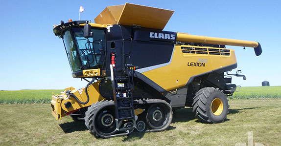 Combine sold at Ritchie Bros. Combine sold at Ritchie Bros.