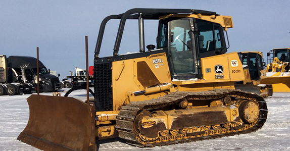 2011 John Deere 850J WLT Crawler Dozer that sold for US$105,000 on Marketplace-E 2011 John Deere 850J WLT Crawler Dozer that sold for US$105,000 on Marketplace-E