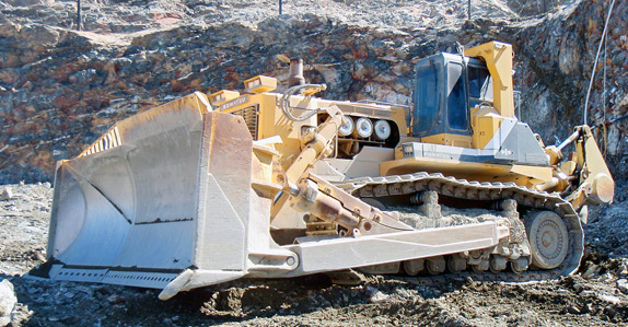 Komatsu D575A-3 Super Dozer
