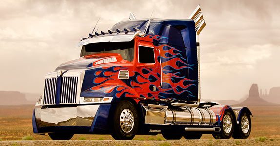 A classic red-and-blue Peterbilt 379