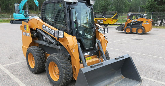Bobcat skid steer loader competitors