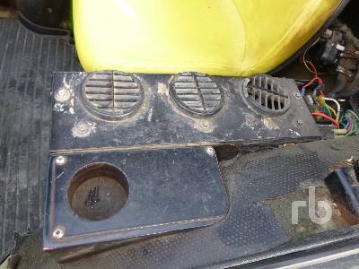 2014 JOHN DEERE 5100M