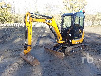 2018 JCB 8026