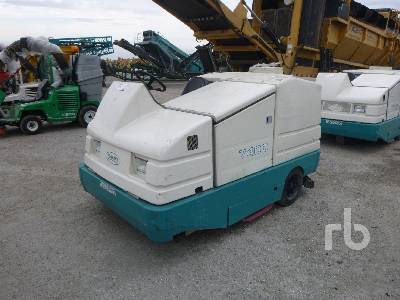 Tennant 7400 Ride On Floor Scrubber Misc Shop Warehouse Consumer