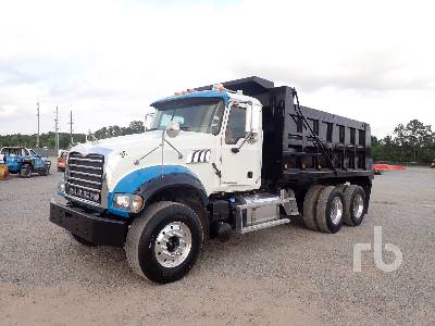 2013 MACK GU713 Dump Truck (T/A)