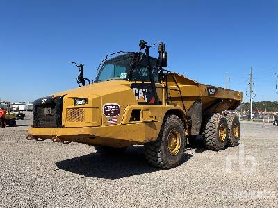 2015 Cat 725C Articulated Dump Truck