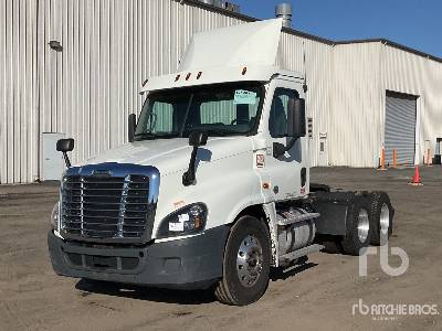 16 Freightliner Cascadia 125 6x4 T A Day Cab Truck Tractor Ritchie Bros Auctioneers 16 Freightliner Cascadia 125 6x4 T A Day Cab Truck Tractor Ritchie Bros Auctioneers