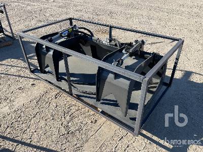 Unused WOLVERINE  72 in Hydraulic (Unused)  Skid Steer Grapple Bucket