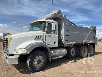 2007 MACK  CT713  Granite 8x4  Dump Truck (T/A)