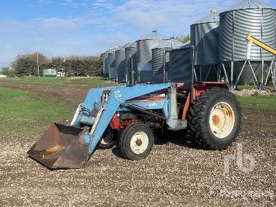 International 574 2WD Utility Tractor