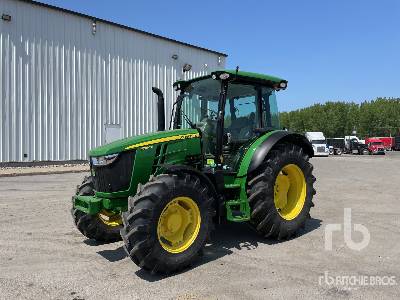 2018 John Deere 5090R 4WD Tractor
