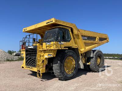 1996 KOMATSU 330M Rock Truck
