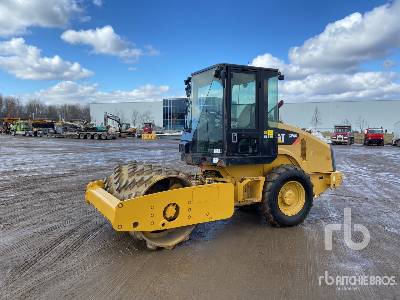 2012 Cat CP44 Padfoot Drum Compactor