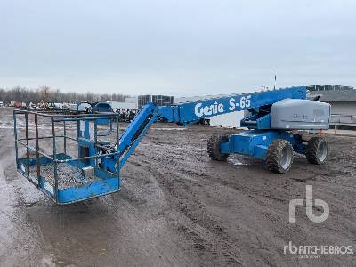 2007 Genie S-65 4WD Diesel Telescopic Boom Lift