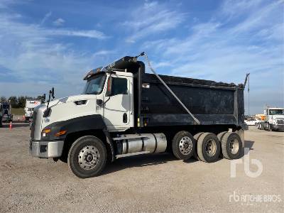 2016 Cat CT660S 8x4 Tri/A Dump Truck