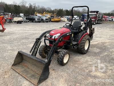 2017 Yanmar SA424 4WD Utility Tractor