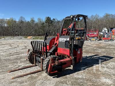 2015 Manitou TMT55XT4W 5500 lb 3x3 Truck Mounted Forklift