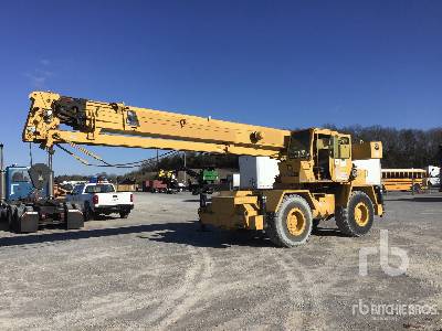 1981 Grove RT518 36000 lb Rough Terrain Crane