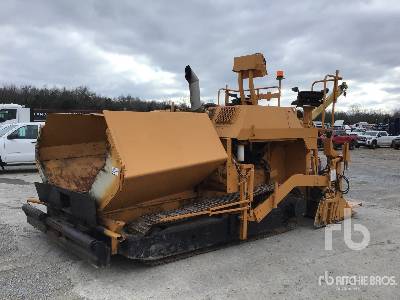 Cedarapids CR361 Track Asphalt Paver