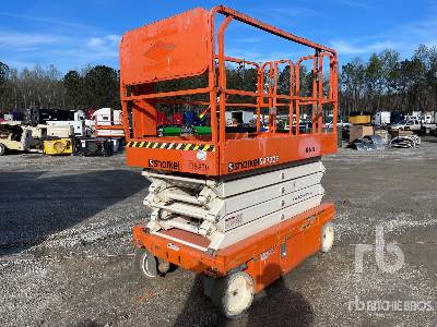 2016 Snorkel S4732E Electric Scissor Lift