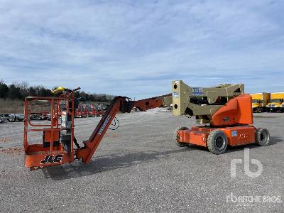 2005 JLG E400AJP Electric Articulating Boom Lift