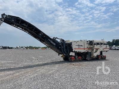 2011 Wirtgen W2100 Tracked Cold Planer