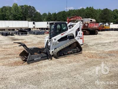 2022 Bobcat T870 Two-Speed Compact Track Loader
