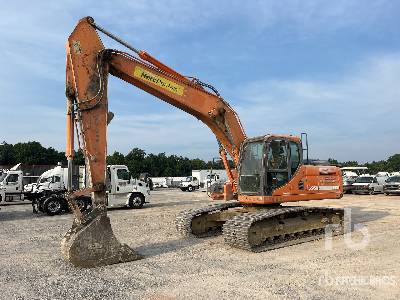 2014 Doosan DX225LC-3 Tracked Excavator