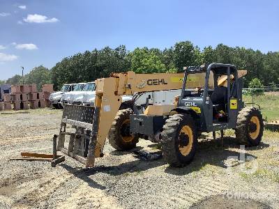 2015 Gehl RS842 Telehandler (Inoperable)