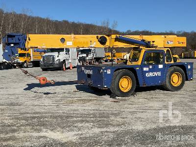 2004 Grove YB4415XT 15 ton 4x4x4 Carry Deck Crane