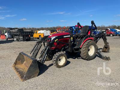 2017 Yanmar SA424 2WD Utility Tractor