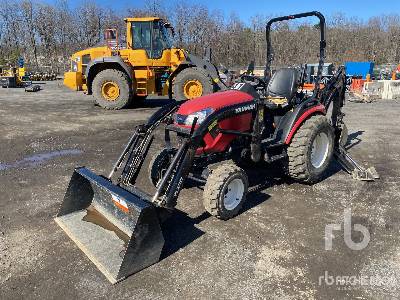 2017 Yanmar SA424 2WD Backhoe Utility Tractor