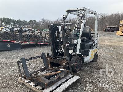 2014 Nissan MCP1F2A20LV 3700 lb Pneumatic Tire Forklift