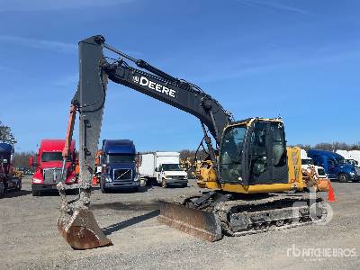 2016 John Deere 135G Tracked Excavator