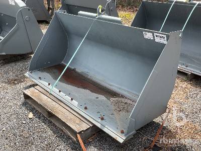 Wacker Neuson 73 in Wheel Loader Bucket