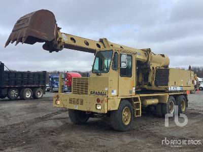 Gradall XL4100 Wheel Excavator