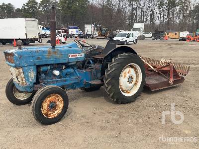 Ford 3000 2WD Utility Tractor