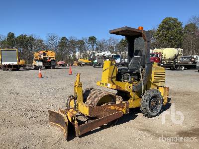 1997 Rammax P35TB Padfoot Drum Compactor