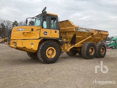 2012 John Deere 250D SERIES II Articulated Dump Truck