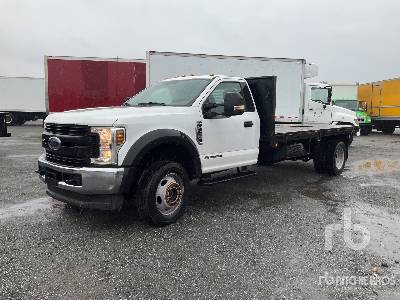 Flatbed Trucks