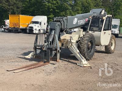 2004 Terex TH1056C Telehandler
