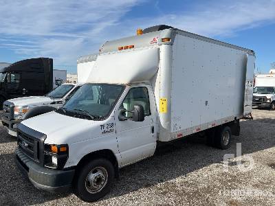2010 Ford E-450 4x2 Van Truck (Inoperable)