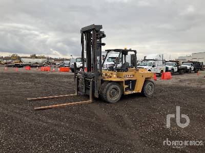 2003 Cat DP90K Diesel Pneumatic Tire Forklift