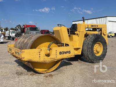1992 Bomag BW212D Smooth Drum Compactor