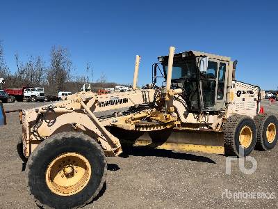 1999 Champion 730AVHP Motor Grader